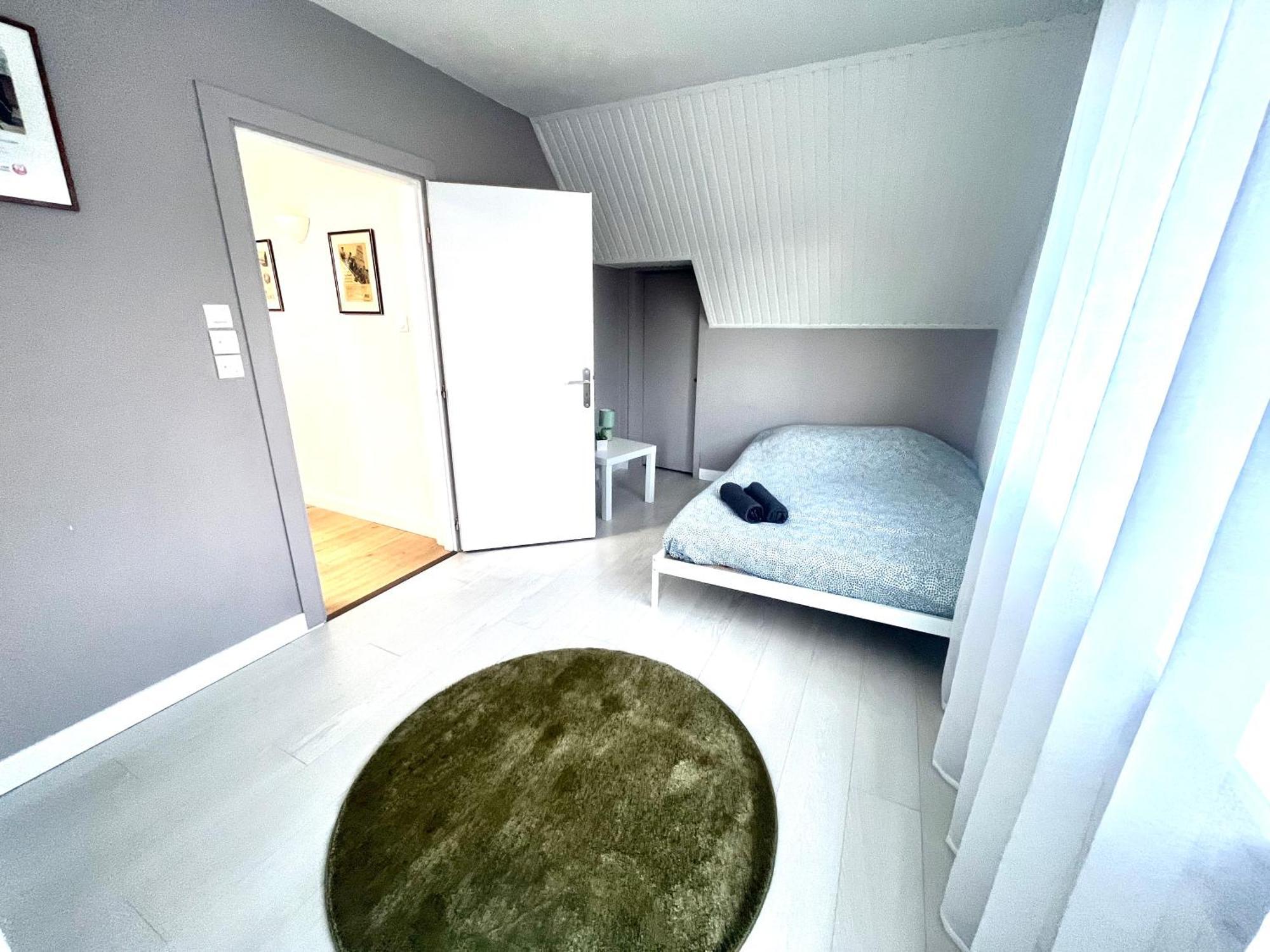Emeraude Villa *